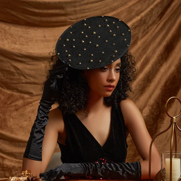 chapeau serre tete design